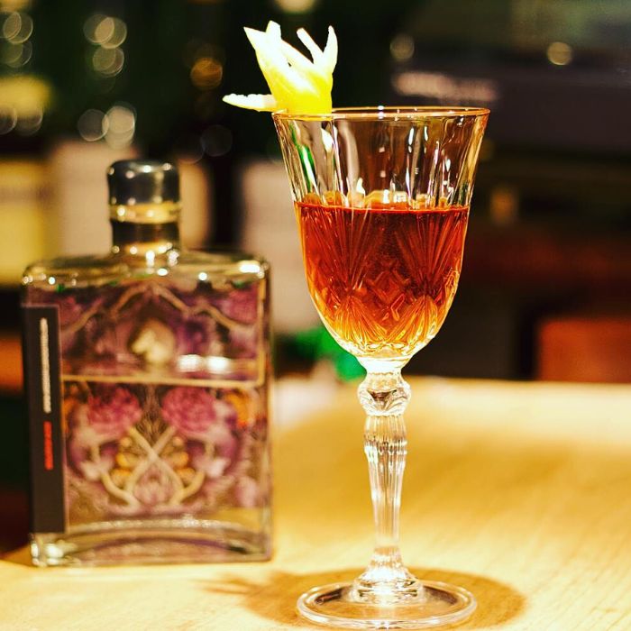 RCR Melodia Copa de Vino Tinto 27 cl (Juego de 6) - Imagen 3